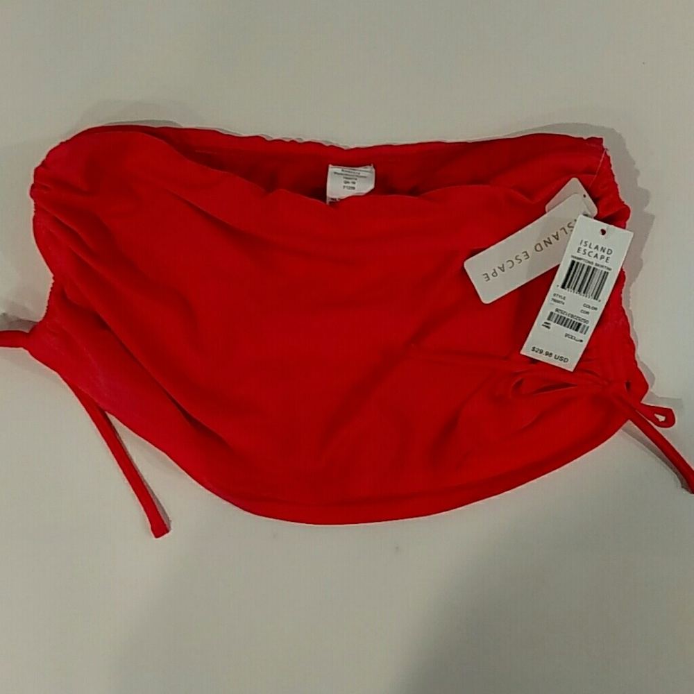 3/$20🌈Island Escape bathing suit bottle
